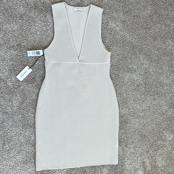 Aritzia Dresses Aritzia Deep V Bodycon Dress Poshmark